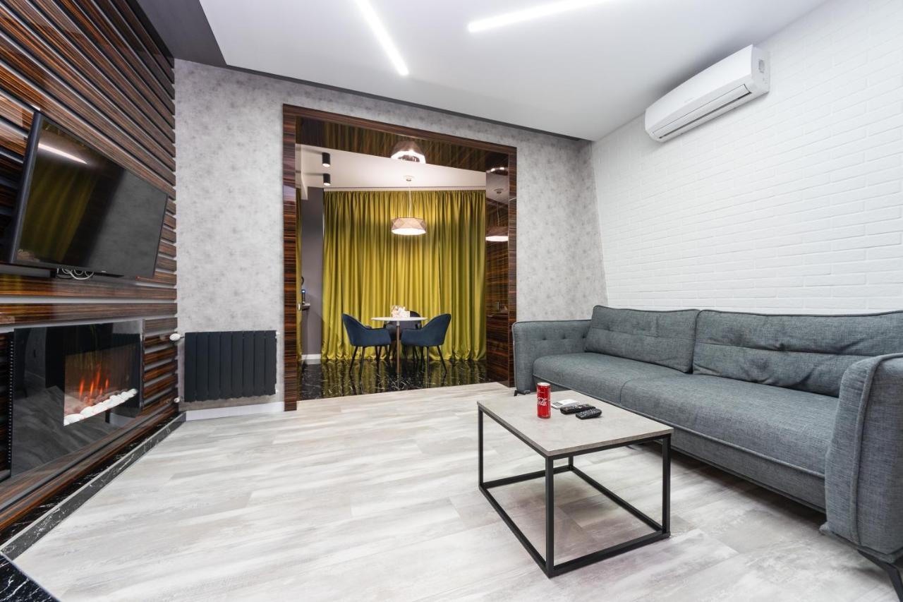 Luxury Apartments Arena Guliver Kiev Buitenkant foto