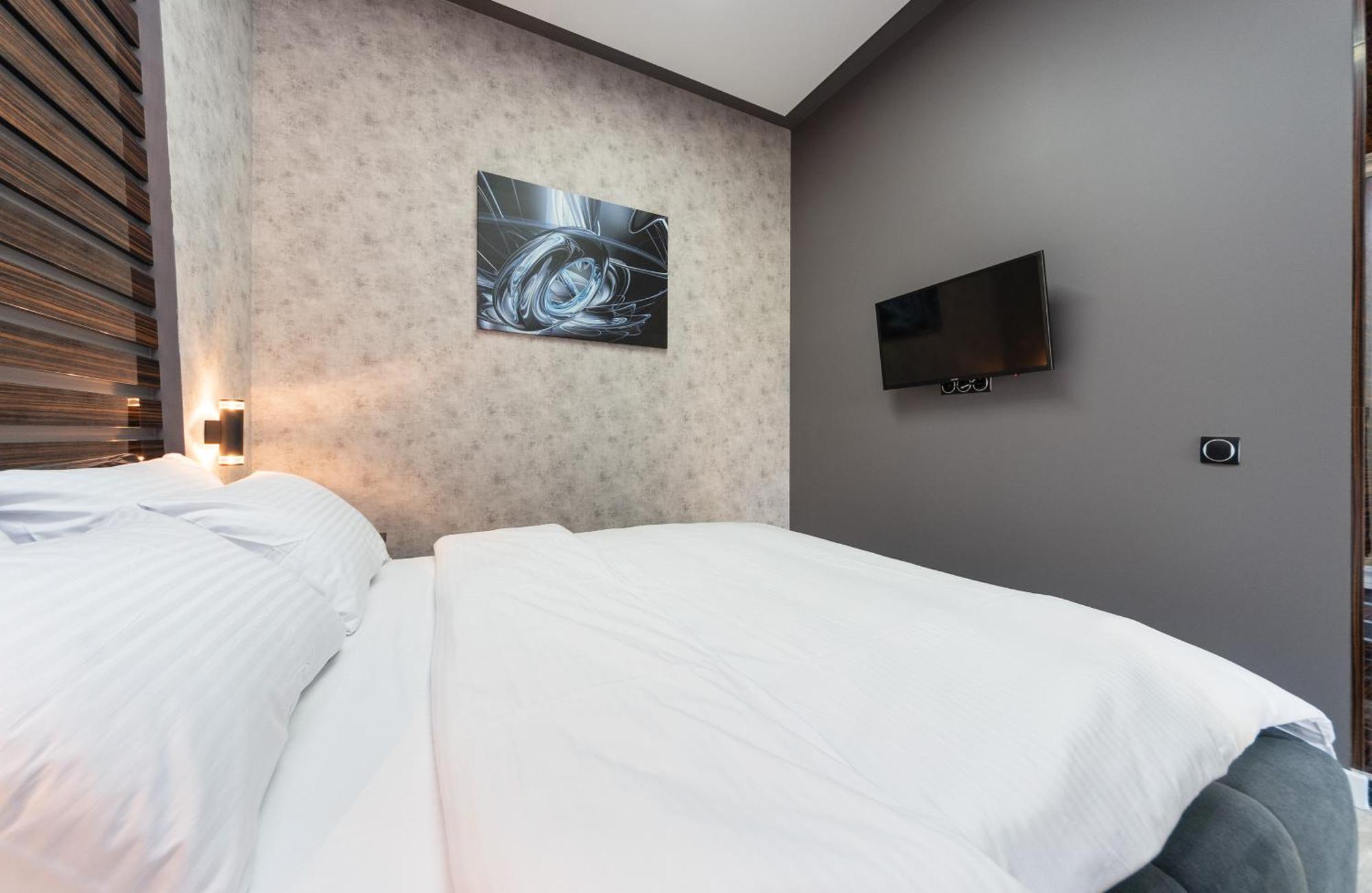 Luxury Apartments Arena Guliver Kiev Buitenkant foto