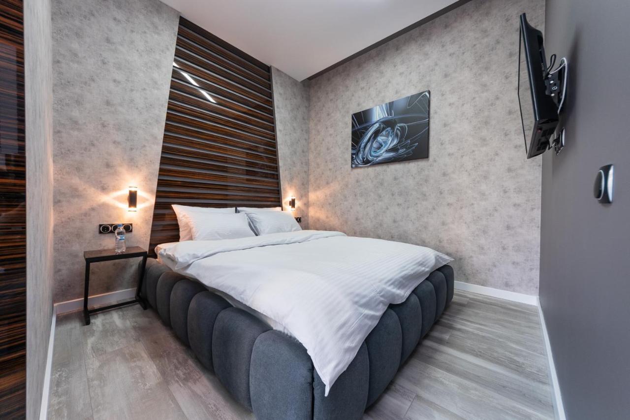 Luxury Apartments Arena Guliver Kiev Buitenkant foto