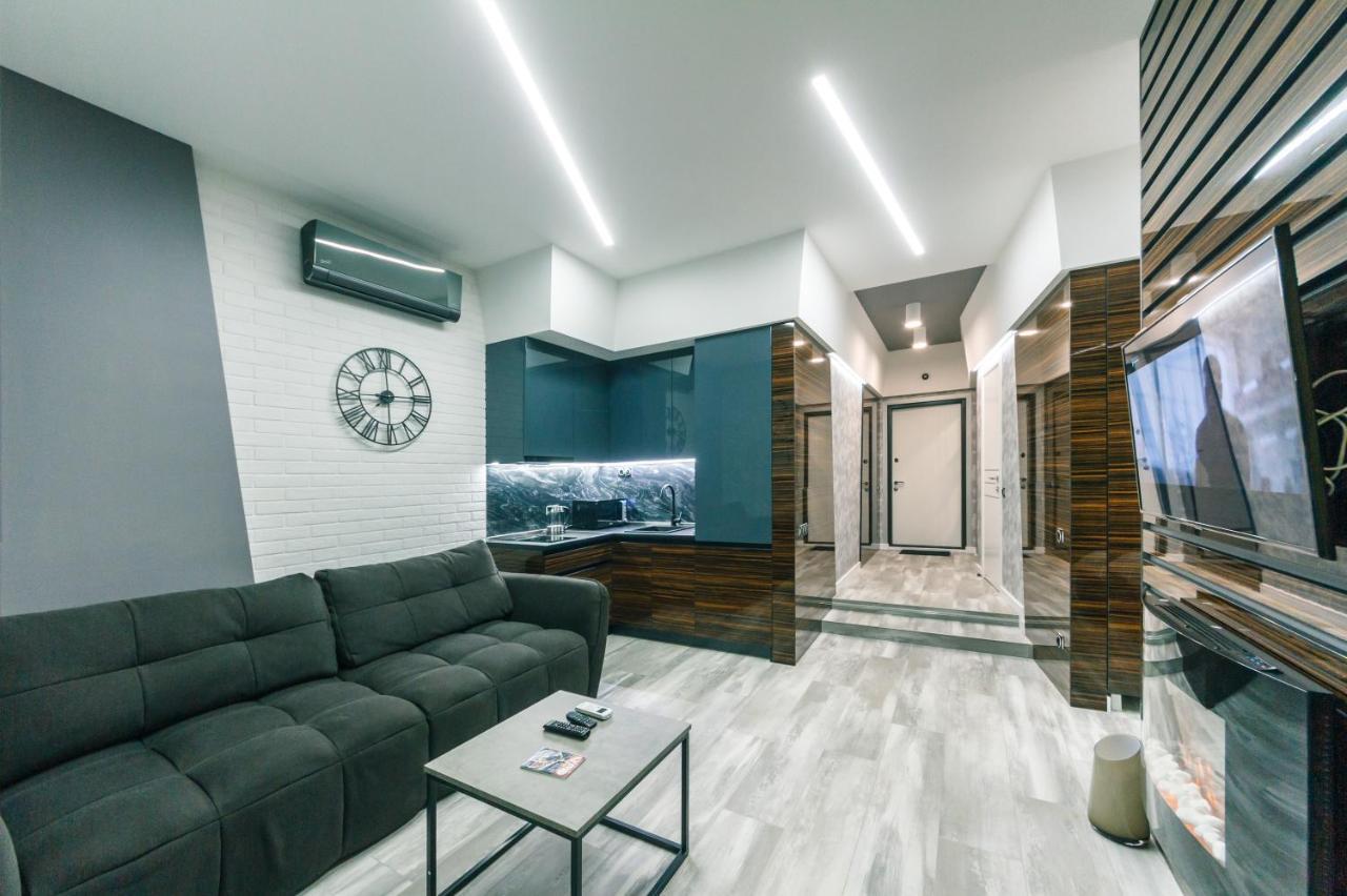 Luxury Apartments Arena Guliver Kiev Buitenkant foto