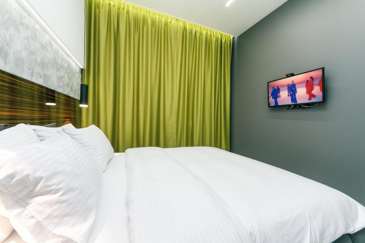 Luxury Apartments Arena Guliver Kiev Buitenkant foto