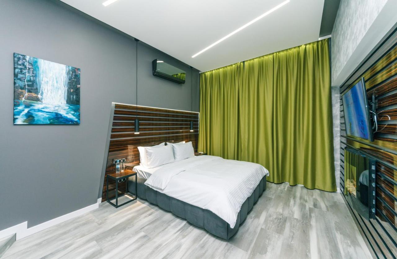 Luxury Apartments Arena Guliver Kiev Buitenkant foto